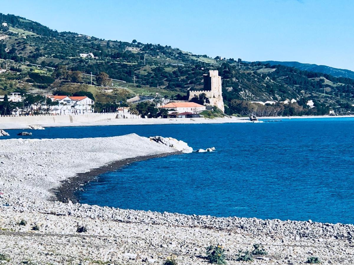 B&B Rosa Dei Venti Roseto Capo Spulico Eksteriør bilde