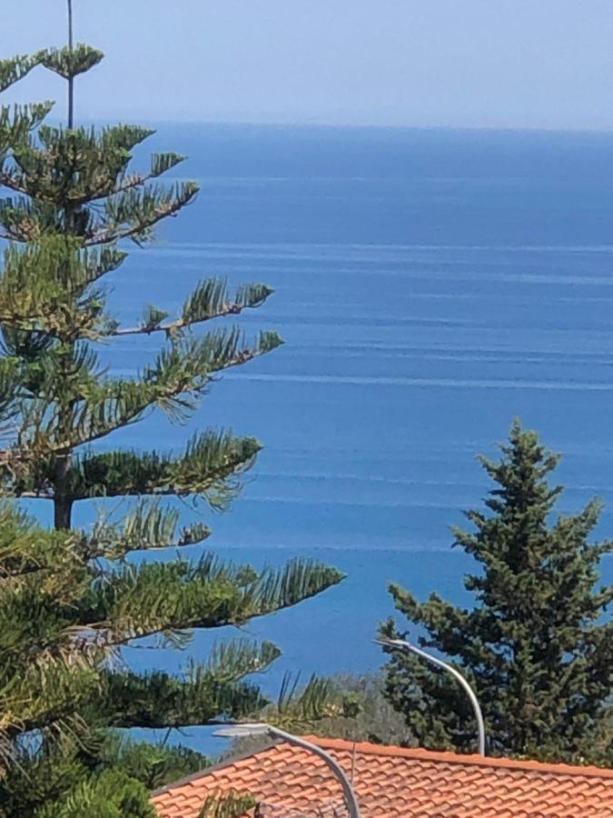 B&B Rosa Dei Venti Roseto Capo Spulico Eksteriør bilde